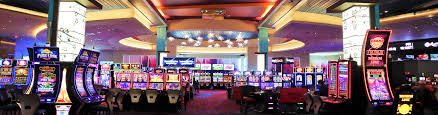 Antarmuka Buku Mimpi di aplikasi mobile slot macau dengan pilihan angka dan taruhan
